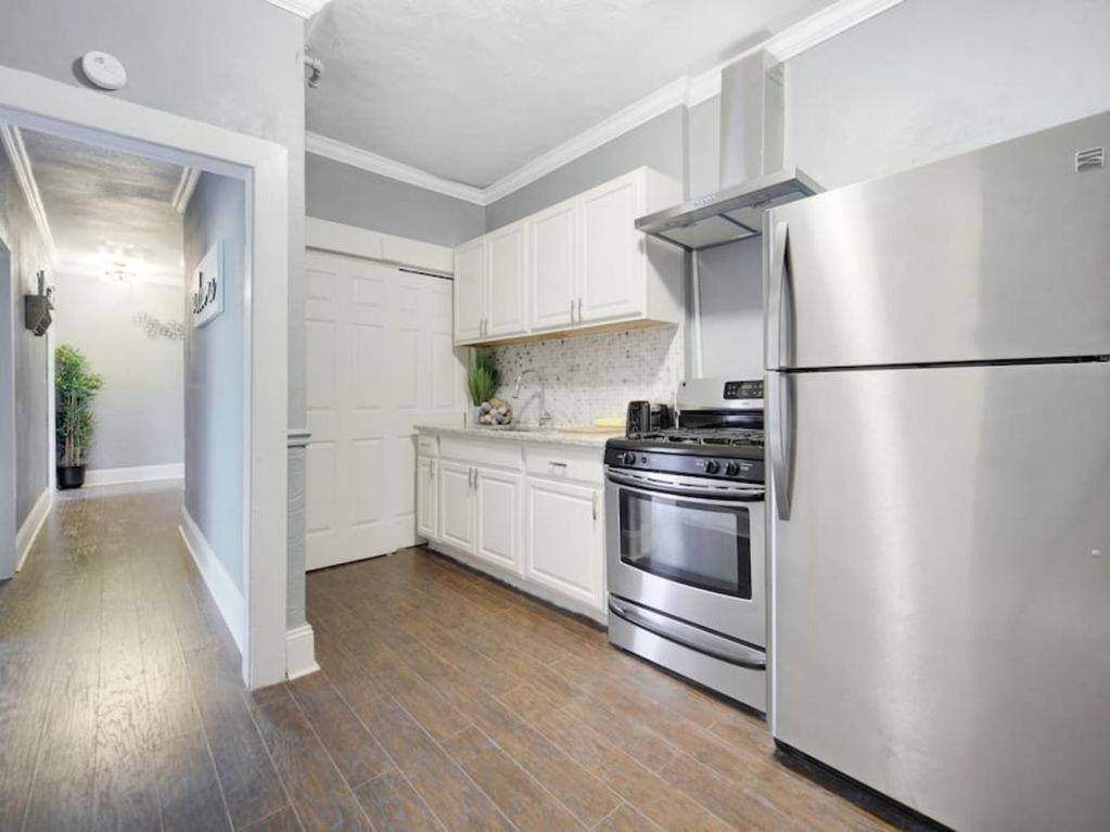 Modern Westshore Apartment Tampa Exterior foto