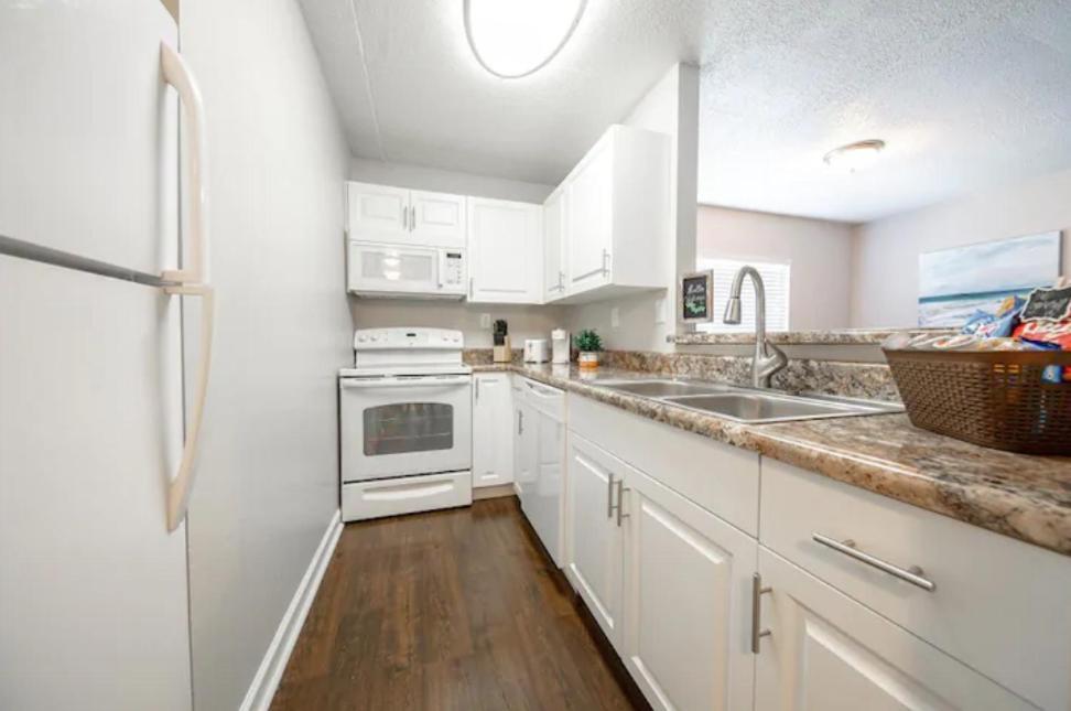 Modern Westshore Apartment Tampa Exterior foto
